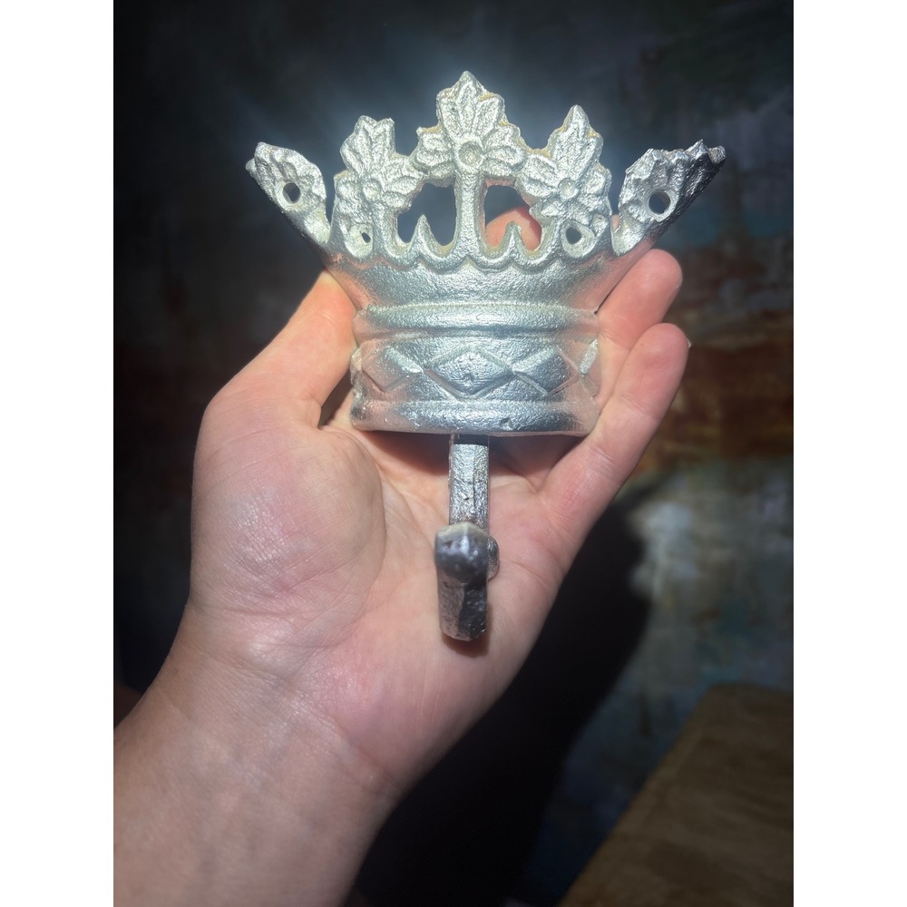 Vintage Cast Metal Crown Wall Hook Silver Ornate Tiara Coat Hanger Royalcore